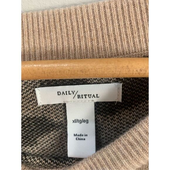 Daily Ritual Ultra Soft Jacquard Leopard Print Sweater XL - Picture 4 of 5